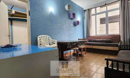 Apartamento à menos de 100 metros do mar, 1 suíte, na praia das PITANGUEIRAS-Guarujá/SP