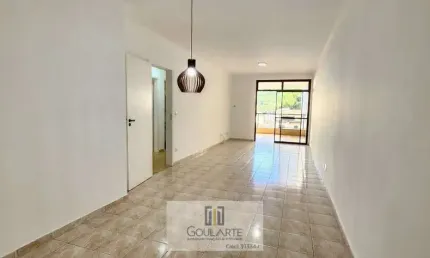 Apartamento reformado com 3 dormitórios sendo 1 suíte, na praia da PITANGUEIRAS - Guarujá/SP.