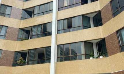 Apartamento com 4 dormitórios à venda, 136 m² por R$ 749.000,00 - Pituba - Salvador/BA