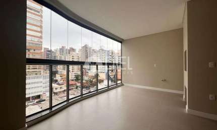 Apto com 3 suÍtes e terraÇo privado em itapema-sc!, Meia Praia, Itapema - SC