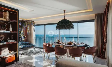 Magnífico showroom! pé na areia com 4 suítes!, meia praia, itapema - sc