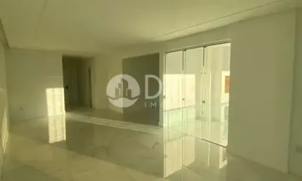 4 suÍtes 3 vagas na quadra do mar em meia praia, Meia Praia, Itapema - SC