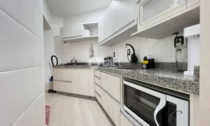 Apartamento com 3 dormitÓrios, Meia Praia, Itapema - SC