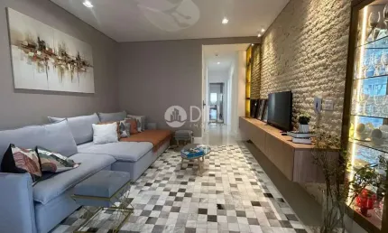 Mobiliado, 4 suÍtes, 3 vagas e vista mar , Meia Praia, Itapema - SC