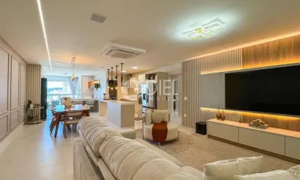 Apartamento com 4 dormitÓrio sendo 4 suÍtes , Meia Praia, Itapema - SC