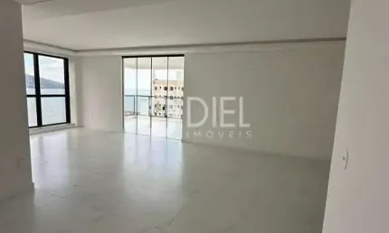 Apartamento 4 suÍtes, quadra  mar de alto padrÃo!, Meia Praia, Itapema - SC