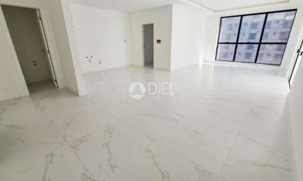 Um belo apartamento de alto padrÃo com 4 suÍtes!, Meia Praia, Itapema - SC