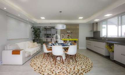 Seu apto com 3 suÍtes e 3 vagas em balneÁrio!!, Centro, Balneário Camboriú - SC