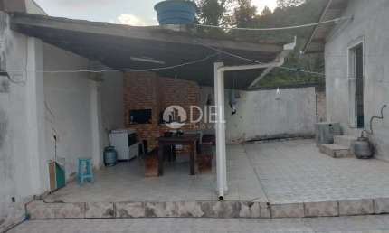 Um Ótimo terreno com uma bela casinha de madeira!, Alto São Bento, Itapema - SC