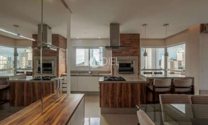 Um Ótimo apartamento com vista panorÂmica mar!, Pioneiros, Balneário Camboriú - SC