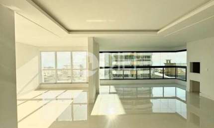 Um belo apartamento para vocÊ morar!, Meia Praia, Itapema - SC