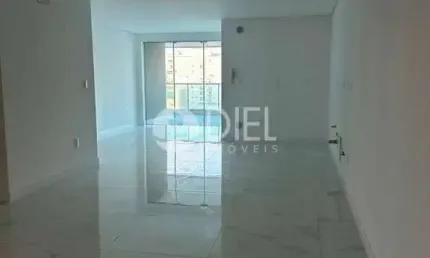 Apartamento com 3 suÍtes e 3 vagas na meia praia!, Meia Praia, Itapema - SC