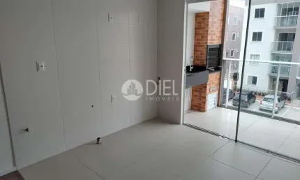Um belo apto com 2 dormitórios e 1 vaga no perequê, pereque, porto belo - sc