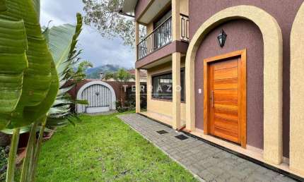Casa em Condomínio à venda, 3 quartos, 1 suíte, 1 vaga, Araras - Teresópolis/RJ