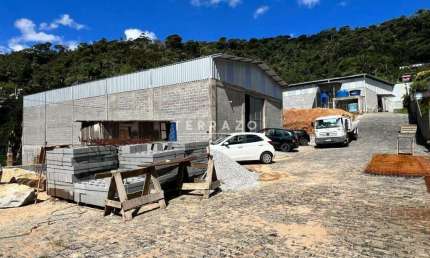 Barracão / Galpão / Depósito à venda na Rua Tamoyo, Meudon, Teresópolis