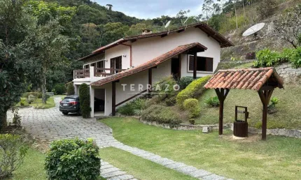 Casa à venda, 4 quartos, 1 suíte, 2 vagas, Fazenda Suiça - Teresópolis/RJ