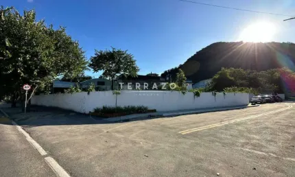 Terreno à venda na Avenida Dedo de Deus, Centro, Guapimirim