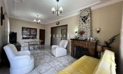 Casa à venda, 5 quartos, 4 vagas, Vale do Paraíso - Teresópolis/RJ