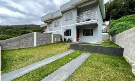 Casa à venda, 3 quartos, 1 suíte, 1 vaga, Albuquerque - Teresópolis/RJ