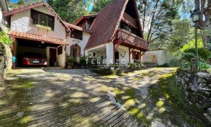 Casa à venda, 3 quartos, 1 suíte, 3 vagas, Cascata dos Amores - Teresópolis/RJ