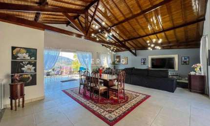Casa à venda, 4 quartos, 4 suítes, 3 vagas, Barra do Imbuí - Teresópolis/RJ