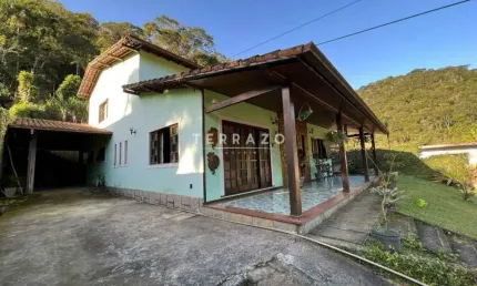 Casa à venda, 5 quartos, 3 suítes, 4 vagas, Albuquerque - Teresópolis/RJ