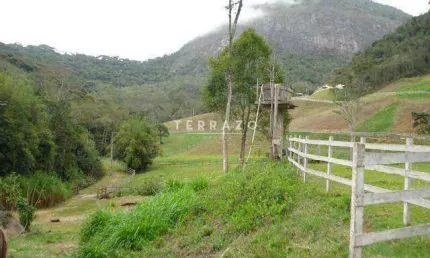 Fazenda à venda, 3 quartos, 3 suítes, Serrinha - Teresópolis/RJ