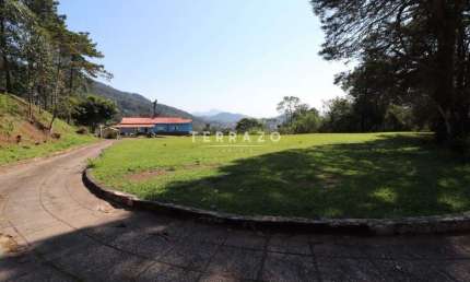 Casa à venda, 3 quartos, 1 suíte, 4 vagas, Granja Guarani - Teresópolis/RJ
