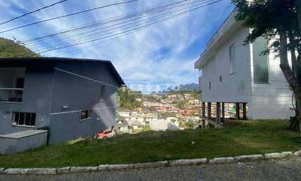 Terreno em condomínio fechado à venda na Rua Roberto Rosa, Tijuca, Teresópolis