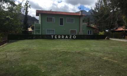 Terreno em condomínio fechado à venda na Rua Doutor Augusto Ricardo Teixeira Castilho, Vargem Grande, Teresópolis