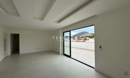 Cobertura à venda, 3 quartos, 3 suítes, 2 vagas, Agriões - Teresópolis/RJ