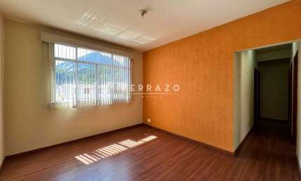 Apartamento à venda, 3 quartos, 1 vaga, Tijuca - Teresópolis/RJ