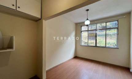Apartamento à venda, 1 quarto, São Pedro - Teresópolis/RJ