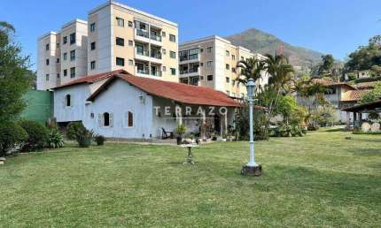 Casa à venda, 4 quartos, 2 suítes, 2 vagas, Bom Retiro - Teresópolis/RJ