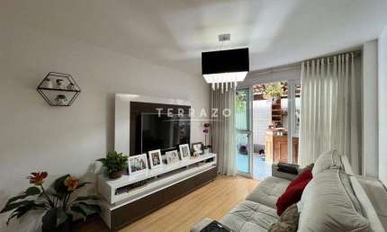 Apartamento à venda, 2 quartos, 1 suíte, 1 vaga, Artistas - Teresópolis/RJ