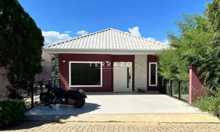 Casa à venda, 3 quartos, 3 suítes, 2 vagas, Albuquerque - Teresópolis/RJ