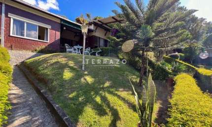 Casa em Condomínio à venda, 3 quartos, 1 suíte, 1 vaga, Posse - Teresópolis/RJ