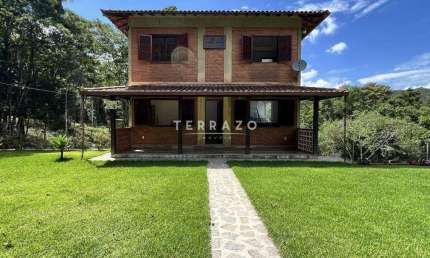 Casa em Condomínio à venda, 4 quartos, 1 suíte, 2 vagas, Três Córregos - Teresópolis/RJ