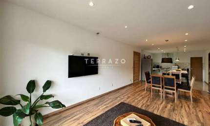 Casa à venda, 2 quartos, 1 suíte, 3 vagas, Várzea - Teresópolis/RJ