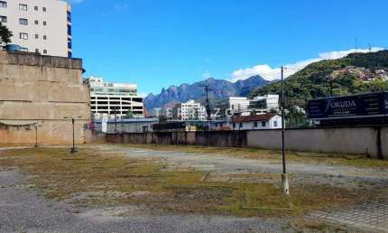 Terreno comercial para alugar na Avenida Delfim Moreira, Várzea, Teresópolis