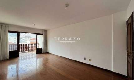 Apartamento à venda, 3 quartos, 1 suíte, 2 vagas, Várzea - Teresópolis/RJ