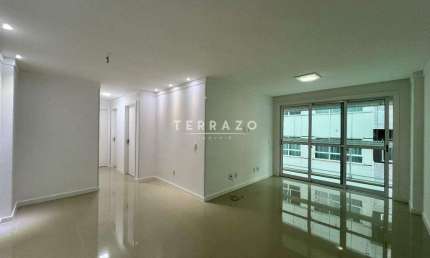 Apartamento à venda, 3 quartos, 1 suíte, 2 vagas, Várzea - Teresópolis/RJ