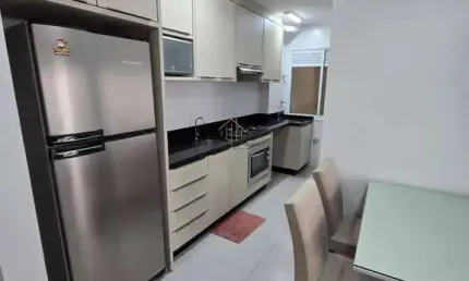 Apartamento em andar alto, MOBILIADO, com dois dormitórios na Pedra Branca!