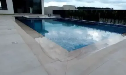 Casa à venda em condomínio nobre Equilíbrium em Atibaia
