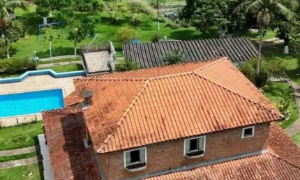 Sítio à venda em atibaia-sp, bairro portão: 5 quartos, 1 suíte, 3 banheiros, 5 vagas, 30.000m² de área. confira!