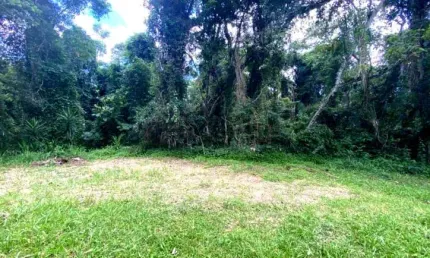 Terreno de 3.119m² em condomínio exclusivo no bairro Portão, Atibaia-SP: sua oportunidade de investimento!