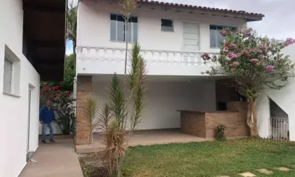 Oportunidade casa térrea reformada localizada na região da lucas