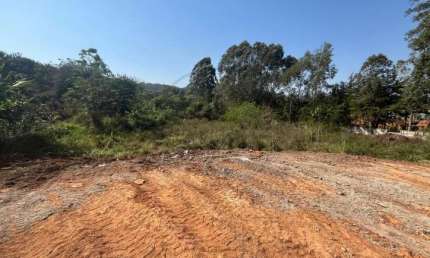 Terreno à venda em Atibaia-SP, Jardim Estância Brasil  3.410,00 m² de área para investimento!