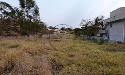 Terreno à venda no Cond.Estância Santa Maria do Laranjal - Atibaia