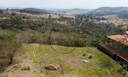 Terreno à venda com 2510m² Cond. Estância Santa Maria do Laranjal - Atibaia